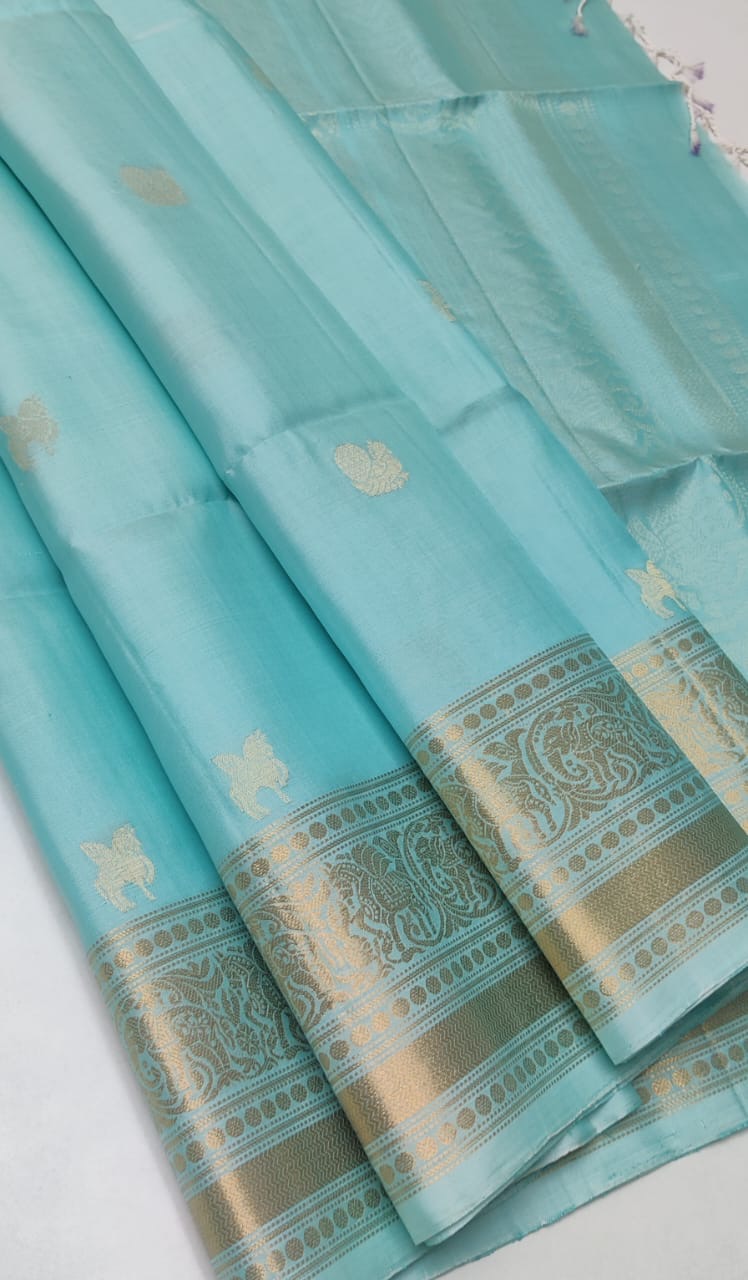 Classic Sky Blue Elegance Handloom Soft Silk Saree SS25640
