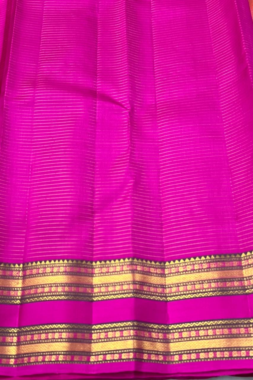 Classic Peach & Fuchsia Pink 2gm Zari Kanchipuram Handloom Silk Saree SS26189