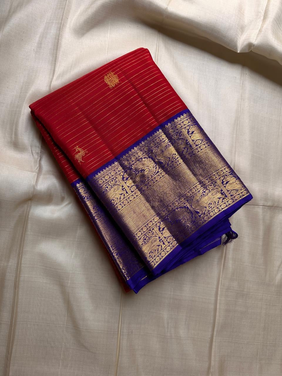 Classic Chilli Red & Royal Blue Kanchipuram Handloom Silk Saree SS26026