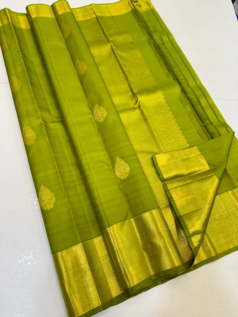 Classic Olive Green Elegance Kanchipuram Handloom Silk Saree SS24322