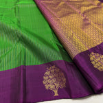 Load image into Gallery viewer, Classic Green &amp; Vadamalli 2gm Zari Kanchipuram Handloom Silk Saree SS26297
