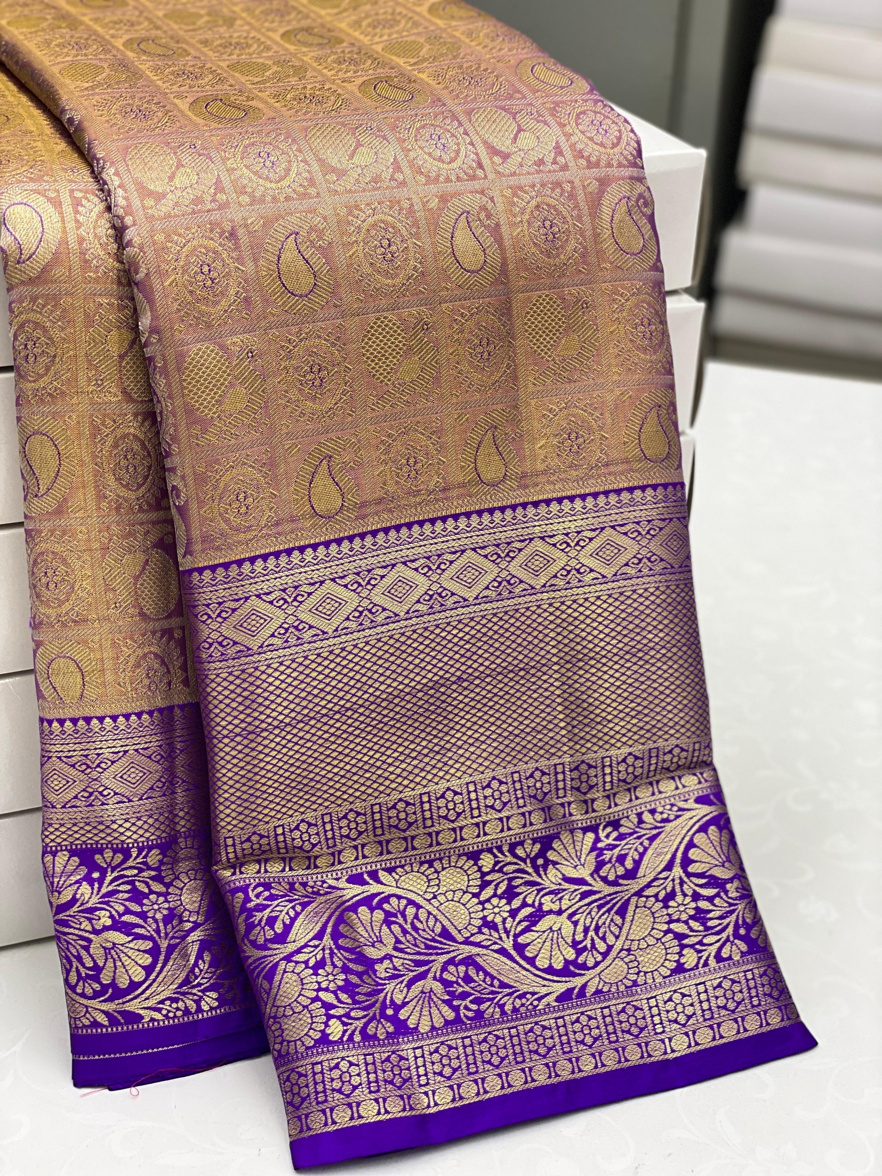 Classic Golden Beige & Lavender 1gm Zari Kanchipuram Handloom Silk Saree SS25699