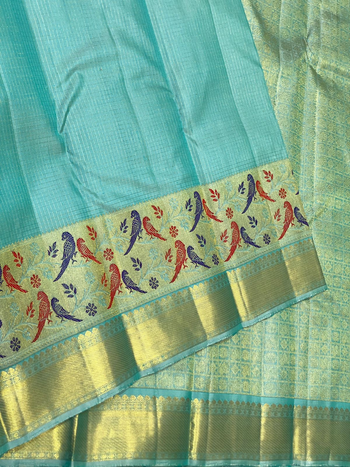 Classic Aqua 2gm Zari Paithani Vaira Oosi Checks Kanchipuram Handloom Silk Saree SS26507