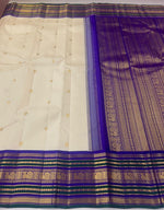 Load image into Gallery viewer, Classic Cream &amp; Bluish Violet 2gm Zari Elegance Kanchipuram Handloom Silk Saree SS27358
