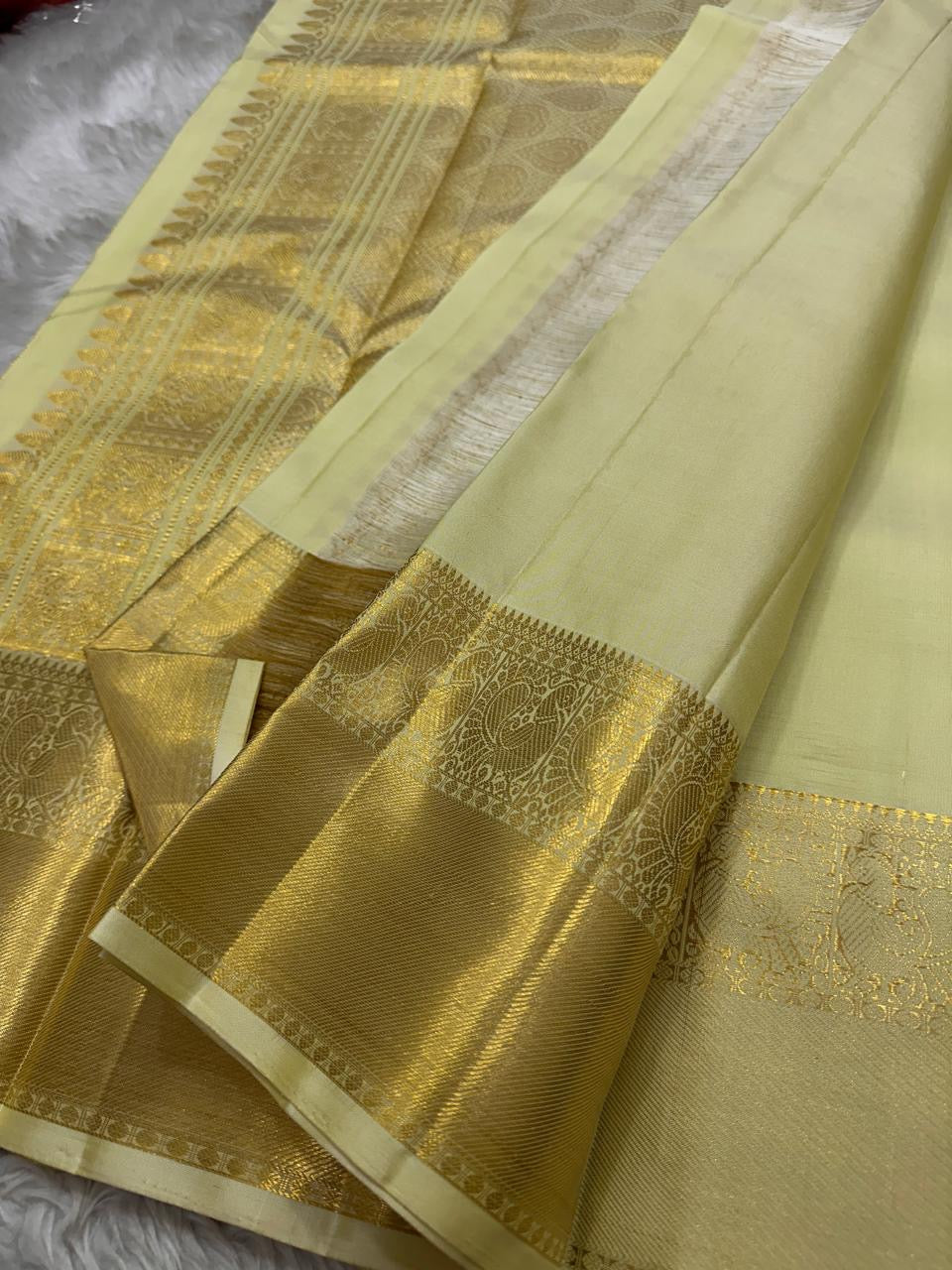 Classic Pista Green Kanchipuram Handloom Silk Saree SS26044