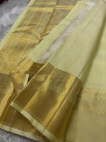 Load image into Gallery viewer, Classic Pista Green Kanchipuram Handloom Silk Saree SS26044
