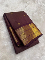 Load image into Gallery viewer, Classic Chocolate Brown 2gm Zari Vaira Oosi Checks Elegance Kanchipuram Handloom Silk Saree SS27172
