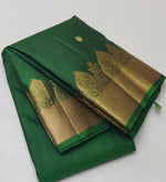 Load image into Gallery viewer, Classic Forest Green Elegance Handloom Soft Silk Saree SS24468
