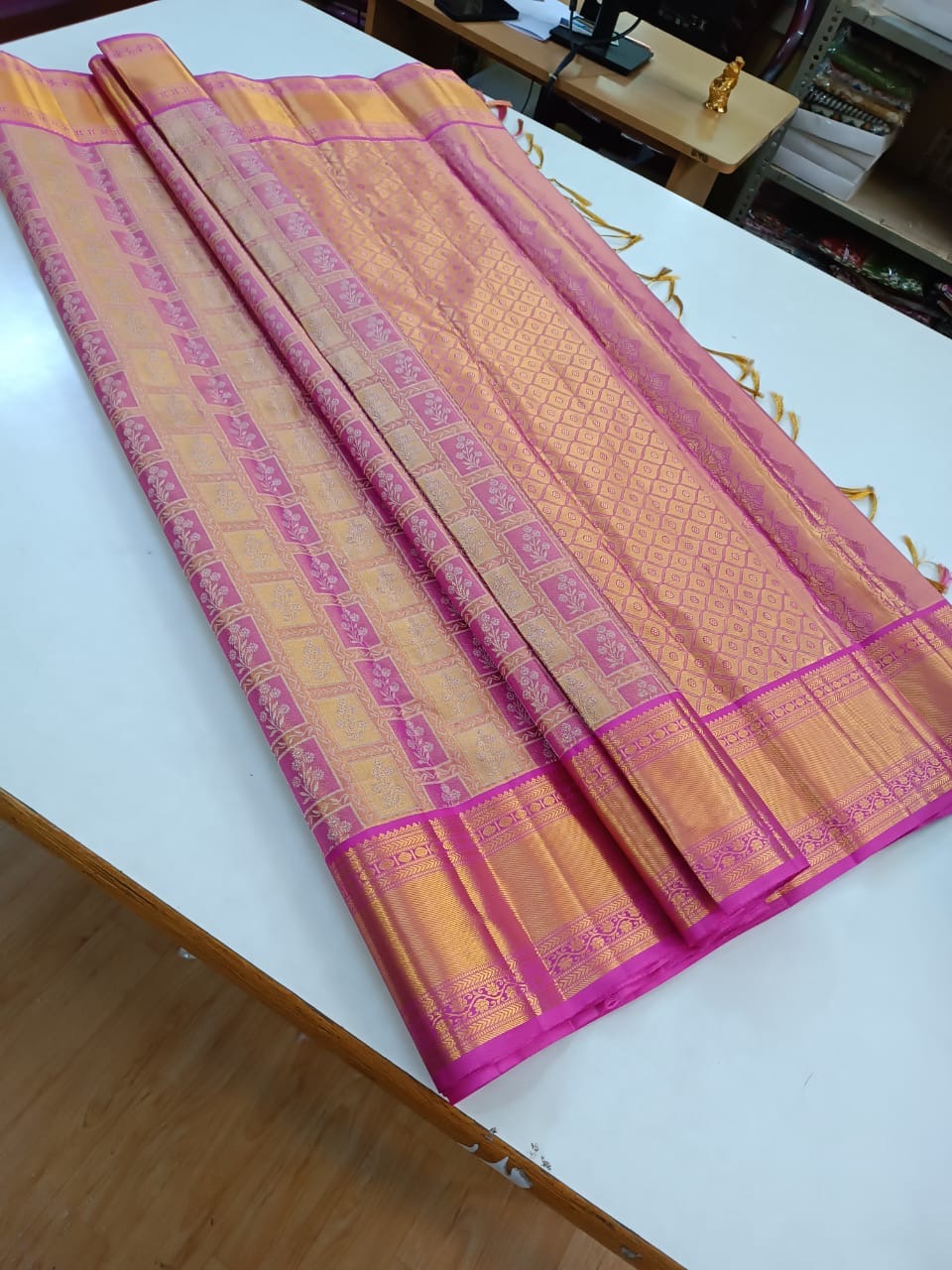 Classic Pastel Rose 2gm Zari Elegance Kanchipuram Handloom Silk Saree SS24260