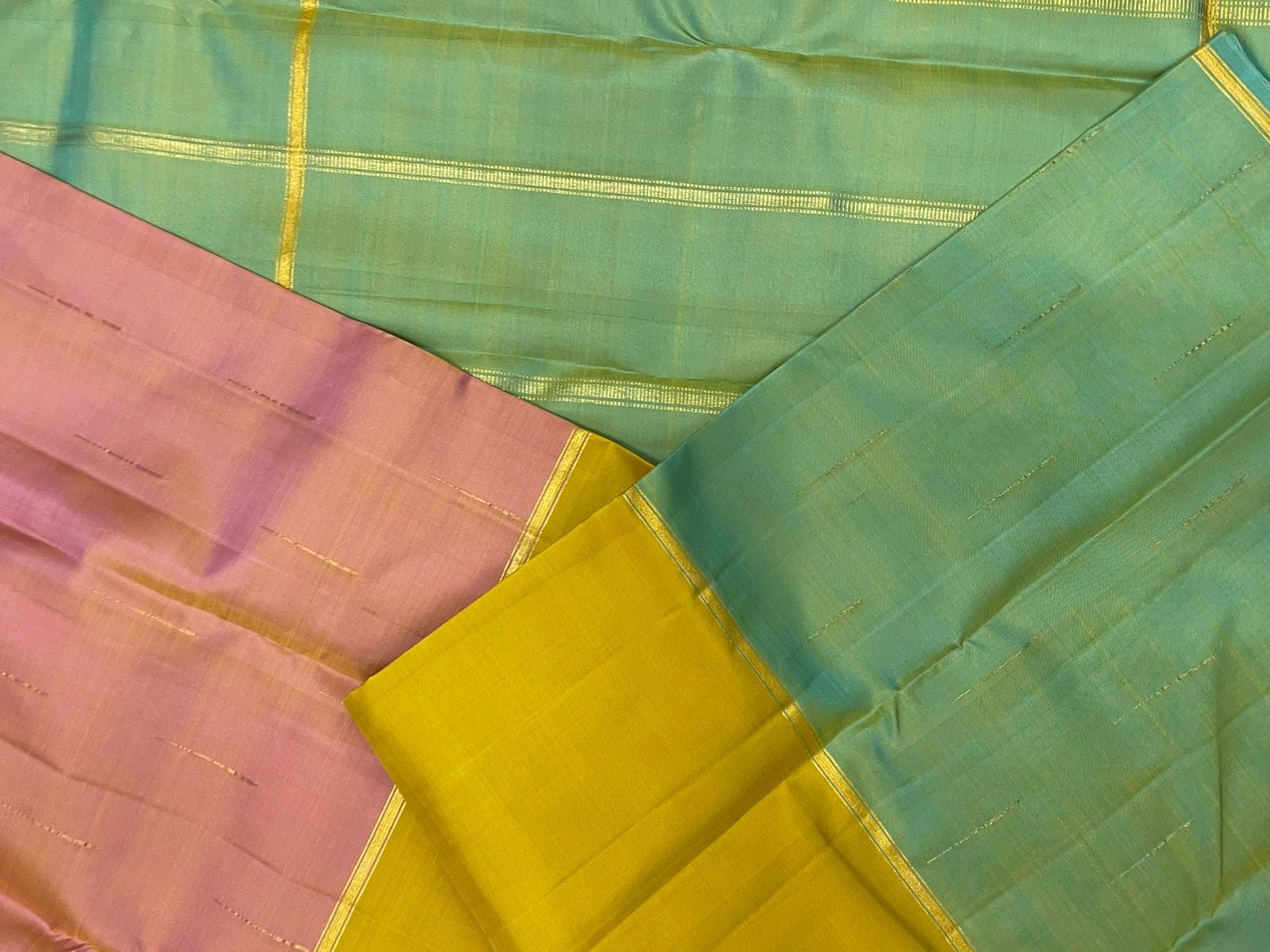 Classic Mango Yellow & Pale Green 2gm Zari Elegance Kanchipuram Handloom Silk Saree SS24809