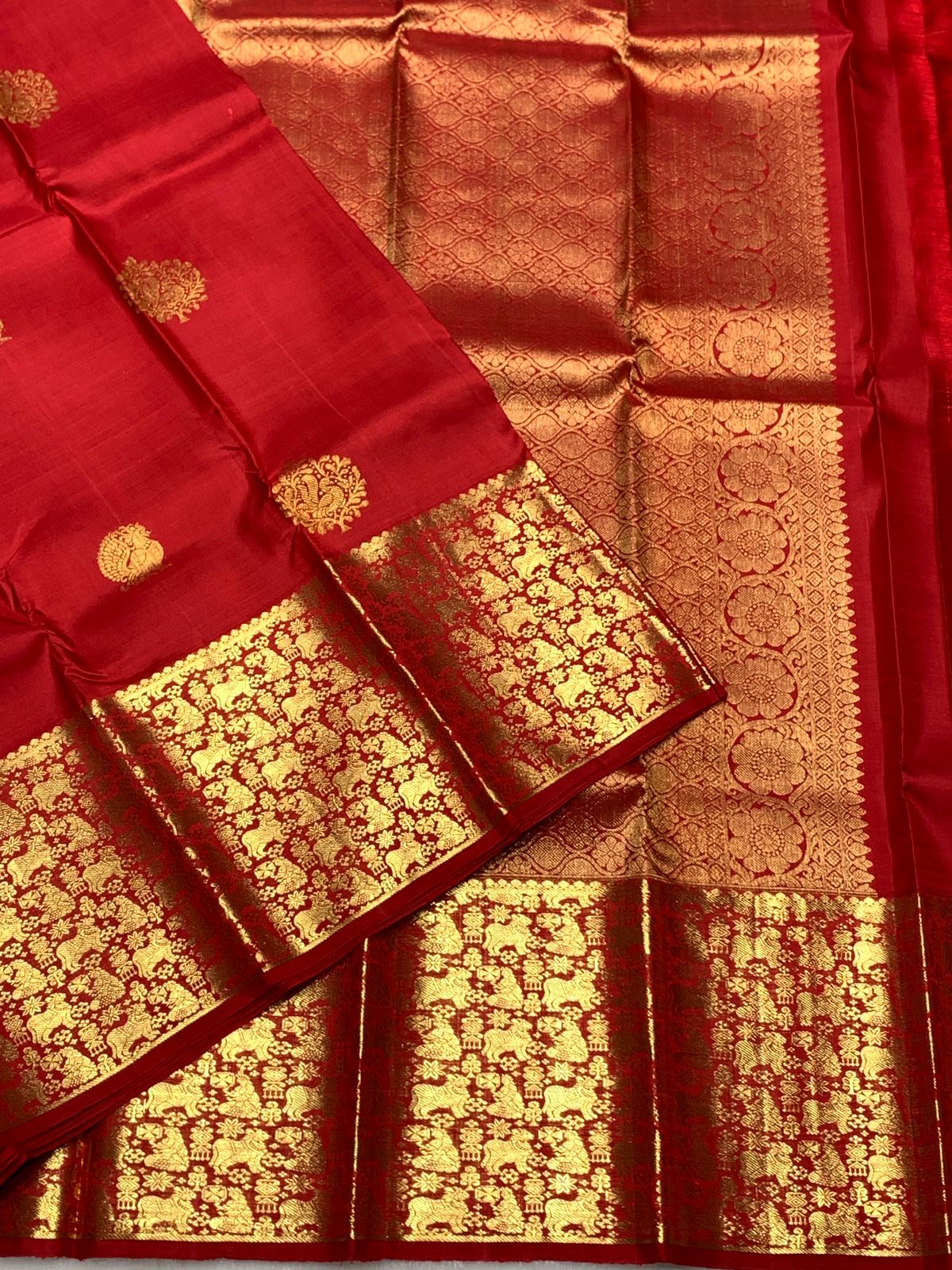 Classic Carmine Red 2gm Zari Bridal Elegance Kanchipuram Handloom Silk Saree SS25766
