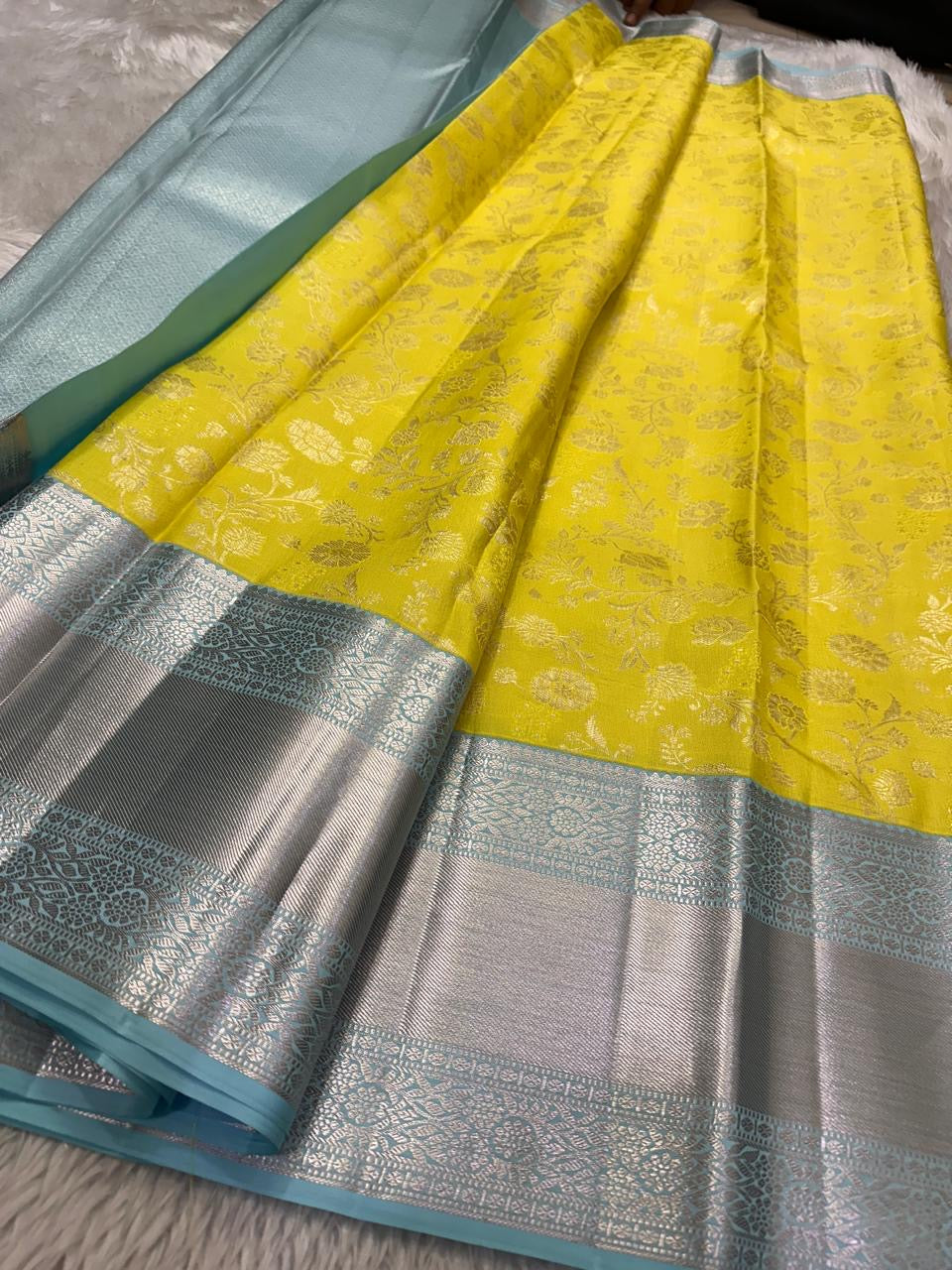 Classic Lime Yellow & Sky Blue 2gm Zari Bridal Elegance Kanchipuram Handloom Silk Saree SS24476