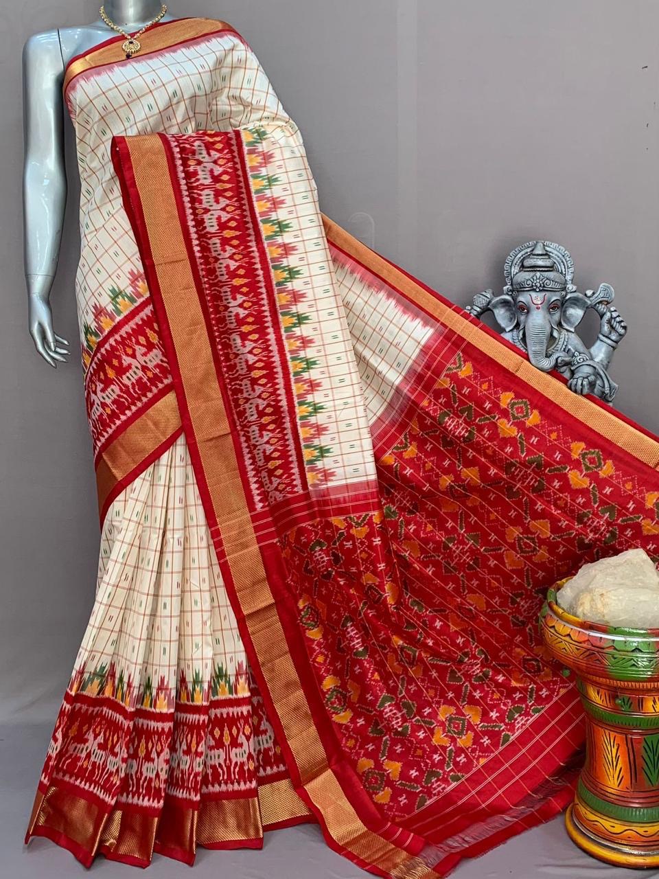 Classic Butter Cream & Chilli Red Ikkat Elegance Handloom Soft Silk Saree SS23115