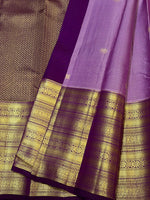 Load image into Gallery viewer, Classic Lavender &amp; Dark Violet 2gm Zari Vaira Oosi Checks Elegance Kanchipuram Handloom Silk Saree SS28079
