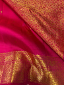 Classic Reddish Pink 2gm Zari Kanchipuram Handloom Silk Saree SS25838