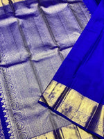 Load image into Gallery viewer, Classic Royal Blue 2gm Zari Bridal Elegance Kanchipuram Handloom Silk Saree SS25981
