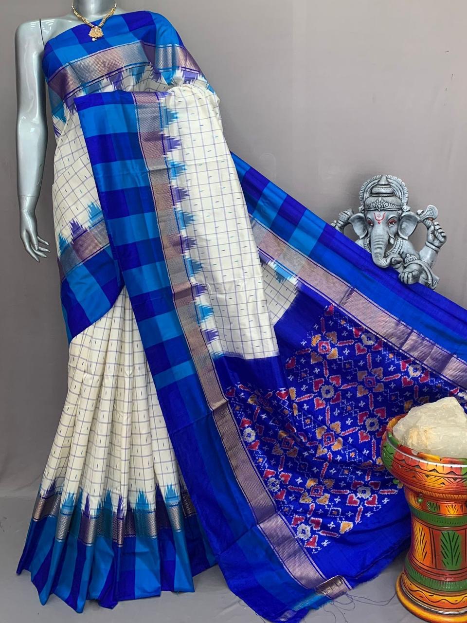 Classic White & Royal Blue Ikkat Elegance Handloom Soft Silk Saree SS23146