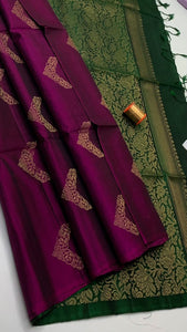 Classic Wine Red & Green Double Warp Elegance Handloom Soft Silk Saree SS23230