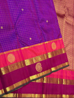 Load image into Gallery viewer, Classic Purple &amp; Berry Pink 2gm Zari Oosi Checks Elegance Kanchipuram Handloom Silk Saree SS27637

