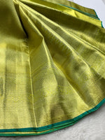 Load image into Gallery viewer, Classic Gold Green Bridal Elegance Kanchipuram Handloom Silk Saree SS24860
