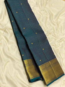 Classic Imperial Blue 2gm Zari Vaira Oosi Checks Elegance Kanchipuram Handloom Silk Saree SS24739