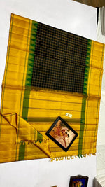 Load image into Gallery viewer, Classic Bottle Green &amp; Mango Yellow Kanchipuram Handloom Silk Saree SS26262

