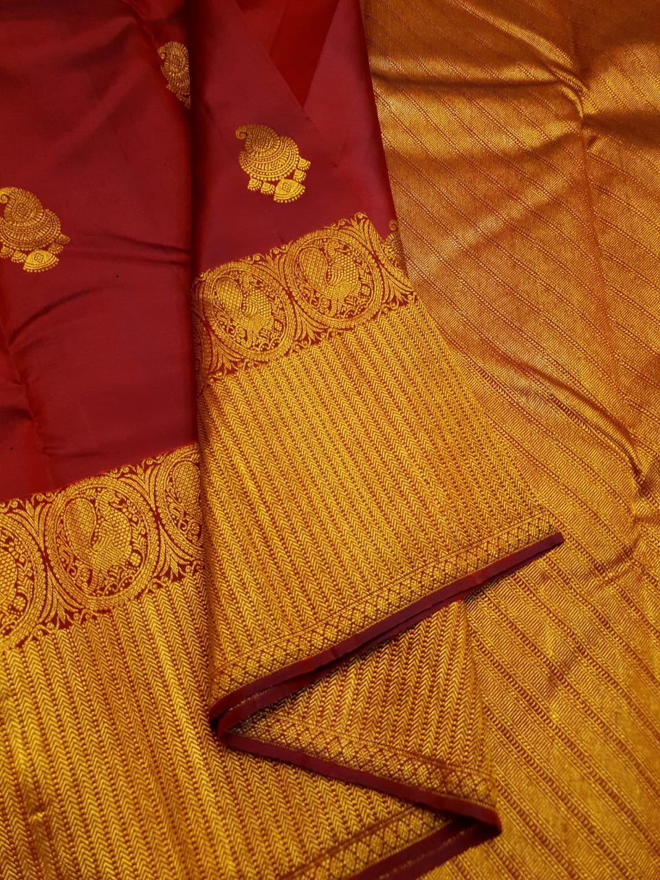 Classic Brick Red 2gm Zari Bridal Elegance Kanchipuram Handloom Silk Saree SS25917