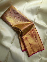 Load image into Gallery viewer, Classic Gold &amp; Deep Pink Bridal Elegance Kanchipuram Handloom Silk Saree SS23612
