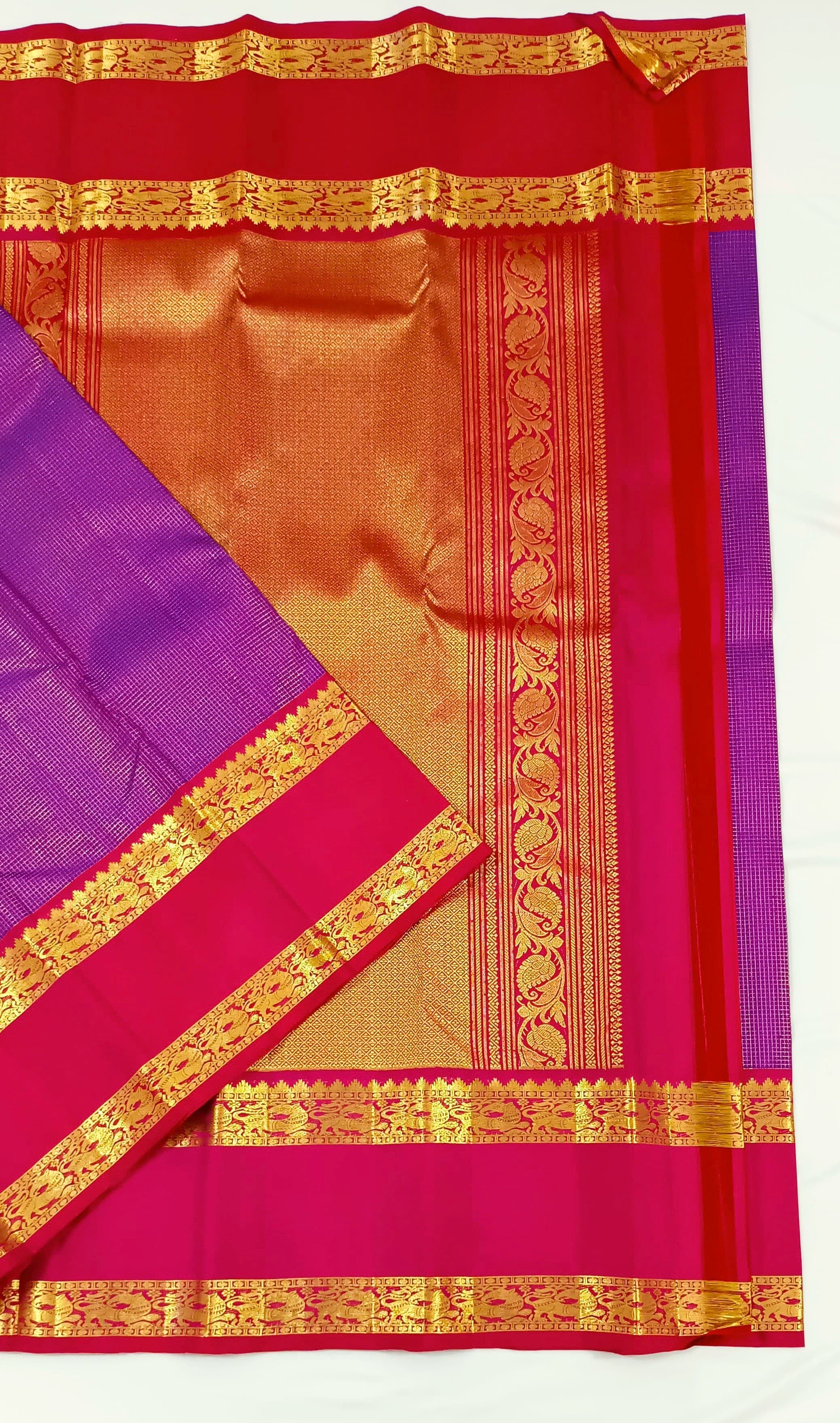 Classic Magenta & Rani Pink 2gm Zari Vaira Oosi Elegance Kanchipuram Handloom Silk Saree SS25335