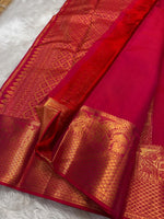 Load image into Gallery viewer, Classic Berry Pink Red Bridal Elegance Kanchipuram Handloom Silk Saree SS26223
