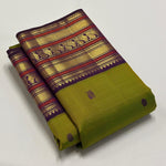 Load image into Gallery viewer, Classic Spring Green &amp; Plum Border Elegance Kanchipuram Handloom Silk Saree SS27832
