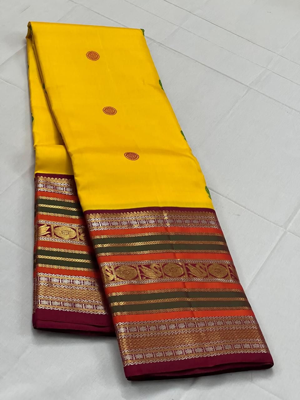 Classic Sunny Yellow & Barn Red 2gm Zari Kanchipuram Handloom Silk Saree SS26215