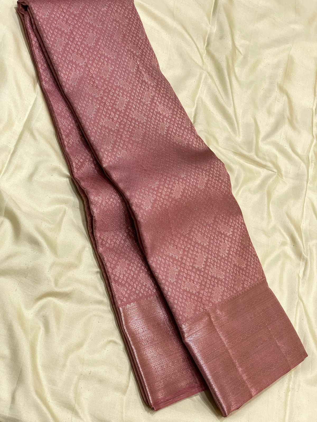 Classic Pastel Cocoa 2gm Antique Zari Bridal Elegance Kanchipuram Handloom Silk Saree SS25320