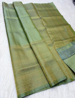 Load image into Gallery viewer, Classic Fern Green Kanchipuram Handloom Silk Saree SS26258
