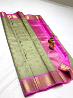 Load image into Gallery viewer, Classic Pista Green &amp; Fuchsia Pink Elegance Kanchipuram Handloom Silk Saree SS23793
