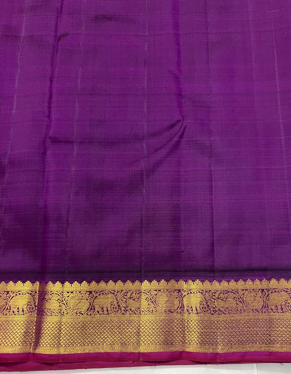 Classic Fiery Orange & Violet 2gm Zari Kanchipuram Handloom Silk Saree SS25629