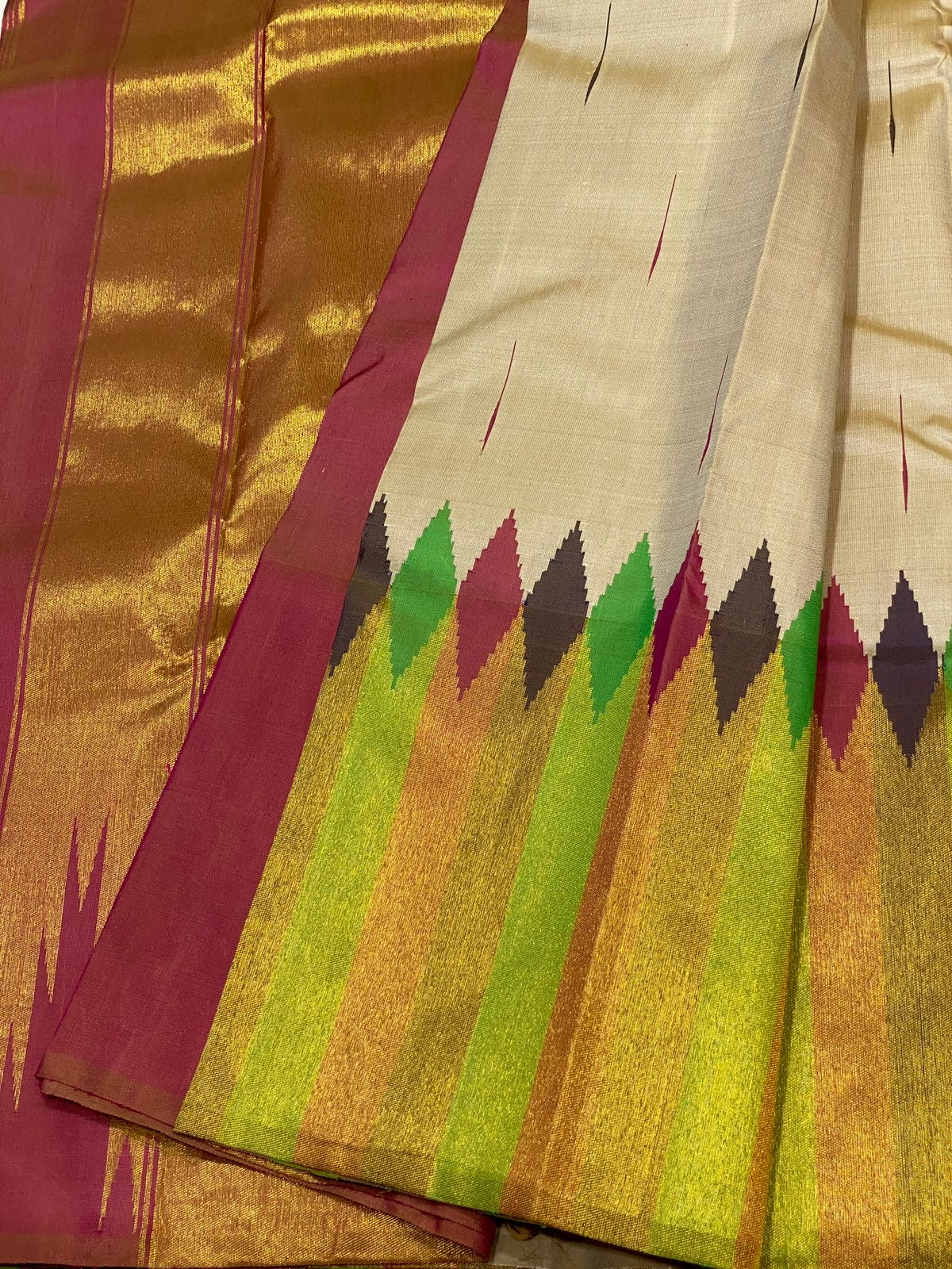 Classic Off White Multi Colored 2gm Zari Elegance Kanchipuram Handloom Silk Saree SS25170