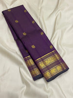 Load image into Gallery viewer, Classic Violet 1gm Zari Vintage Checks Elegance Kanchipuram Handloom Silk Saree SS26981
