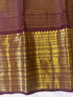 Load image into Gallery viewer, Classic Rustic Orange &amp; Brown 2gm Zari Elegance Kanchipuram Handloom Silk Saree SS27909

