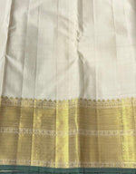 Load image into Gallery viewer, Classic Creamy White 2gm Zari Bridal Elegance Kanchipuram Handloom Silk Saree SS23893
