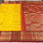 Load image into Gallery viewer, Classic Sunny Yellow &amp; Orange 2gm Zari Kanchipuram Handloom Silk Saree SS25744
