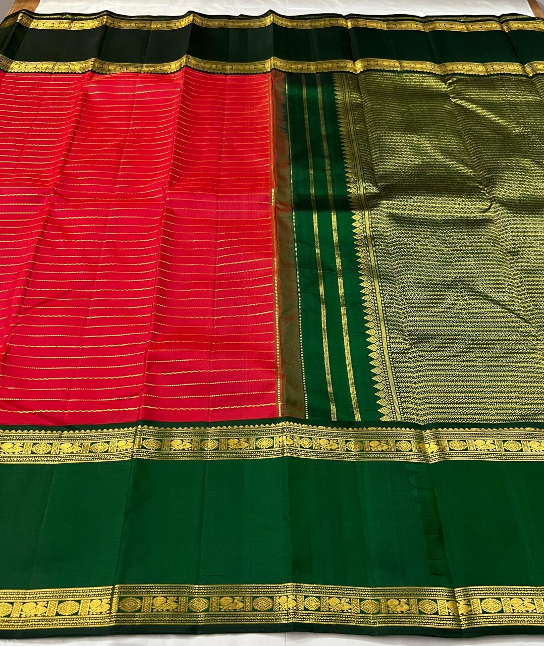 Classic Tomato Red & Deep Green 2gm Zari Elegance Kanchipuram Handloom Silk Saree SS25238