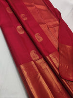 Load image into Gallery viewer, Classic Berry Red Elegance Kanchipuram Handloom Silk Saree SS20627
