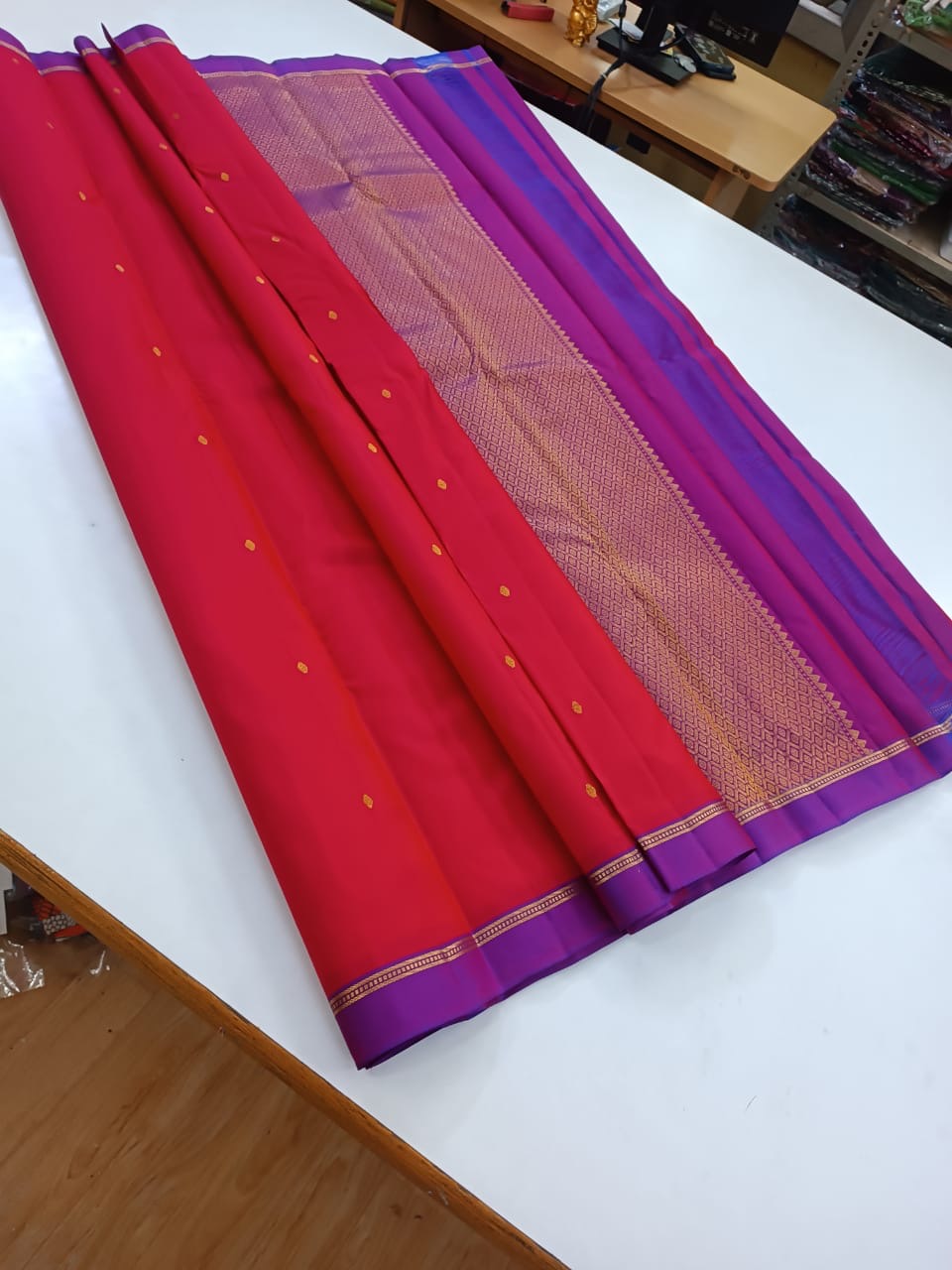 Classic Ruby Red Kanchipuram Handloom Silk Saree SS25860