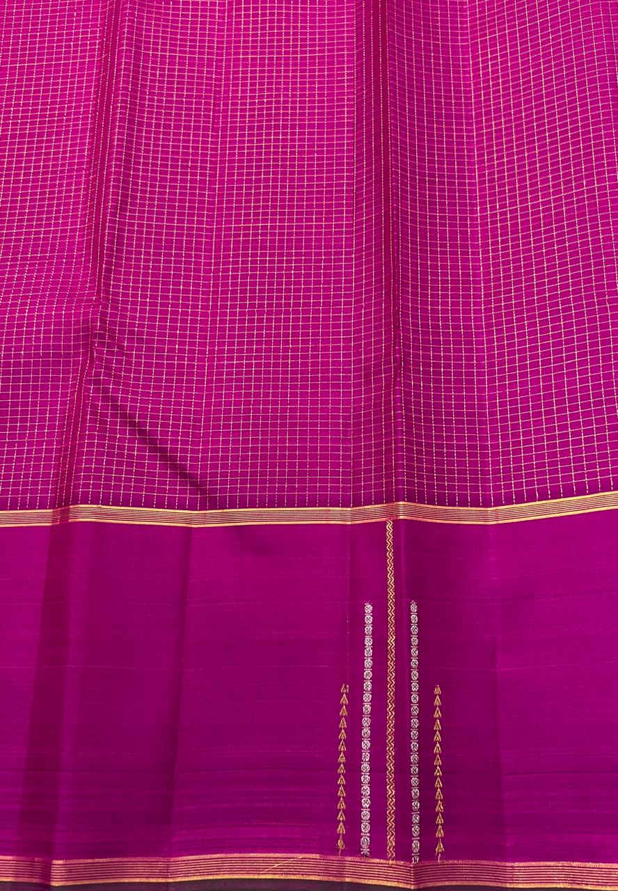 Classic Orange & Deep Pink 2gm Zari Kanchipuram Handloom Silk Saree SS26396