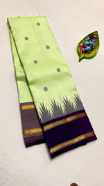 Load image into Gallery viewer, Classic Light Green &amp; Vadamalli Kanchipuram Handloom Silk Saree SS26259
