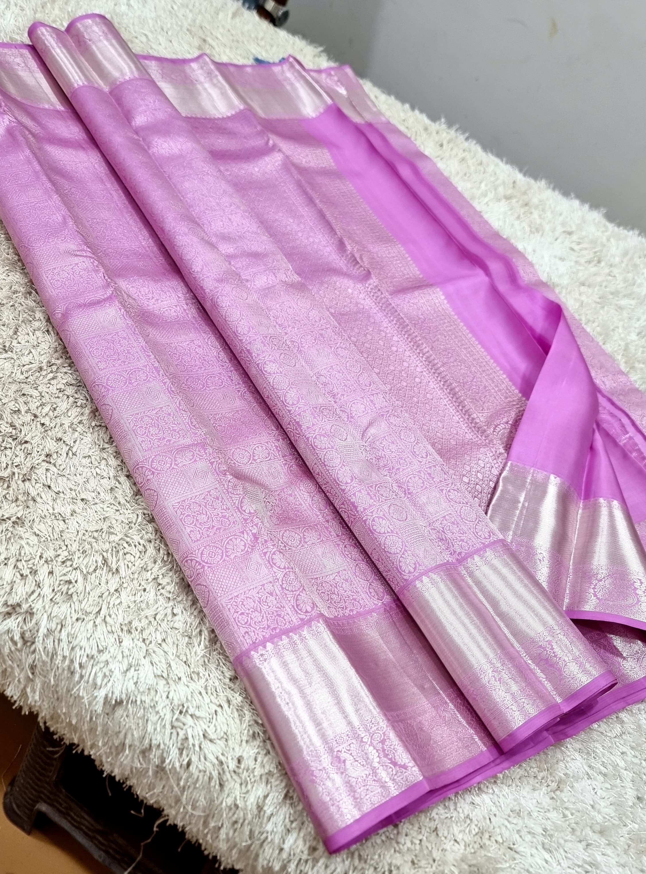 Classic Lilac Pink 1gm Silver Zari Kanchipuram Handloom Silk Saree SS25805