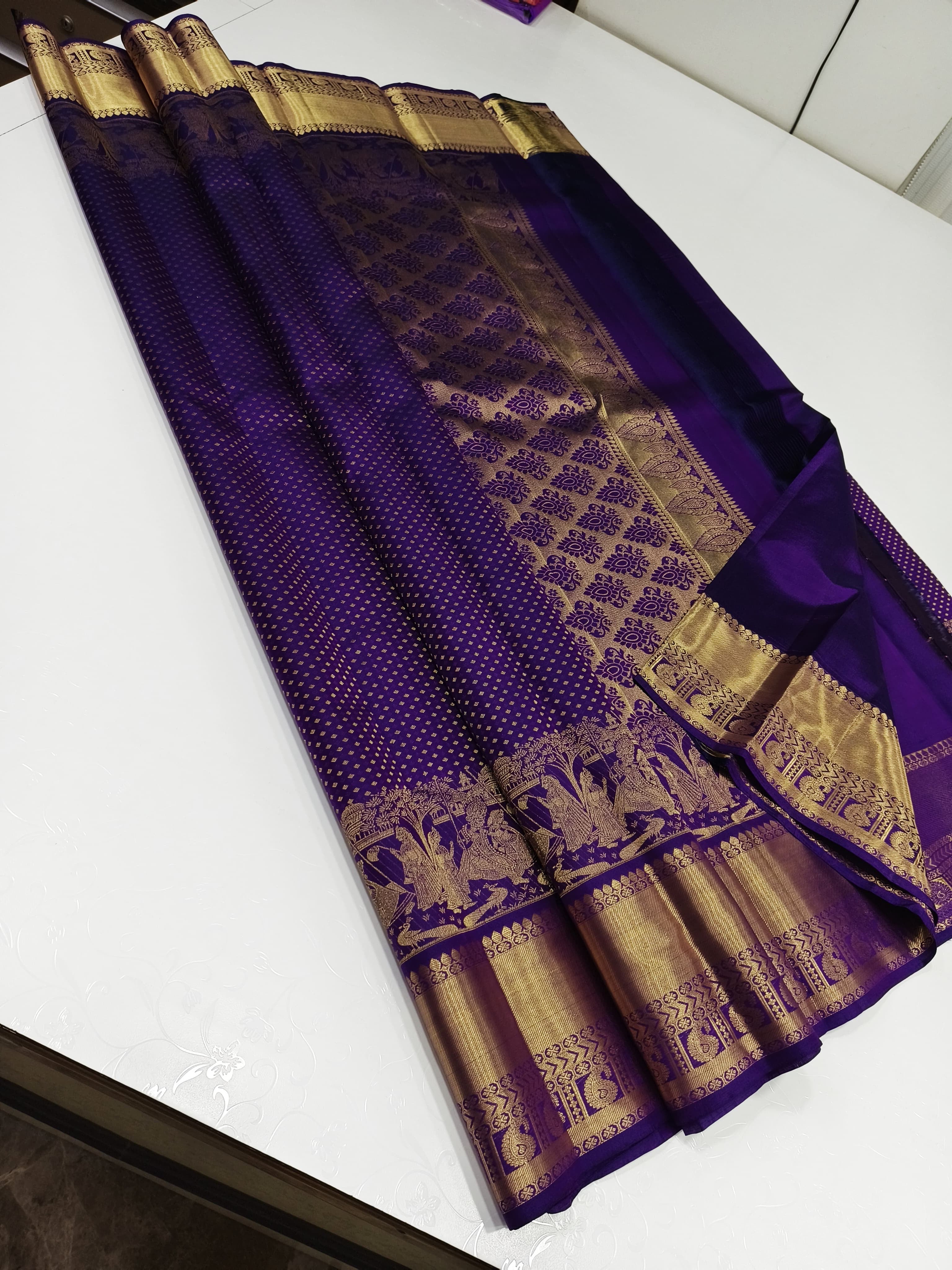 Classic Violet 2gm Zari Kanchipuram Handloom Silk Saree SS26101
