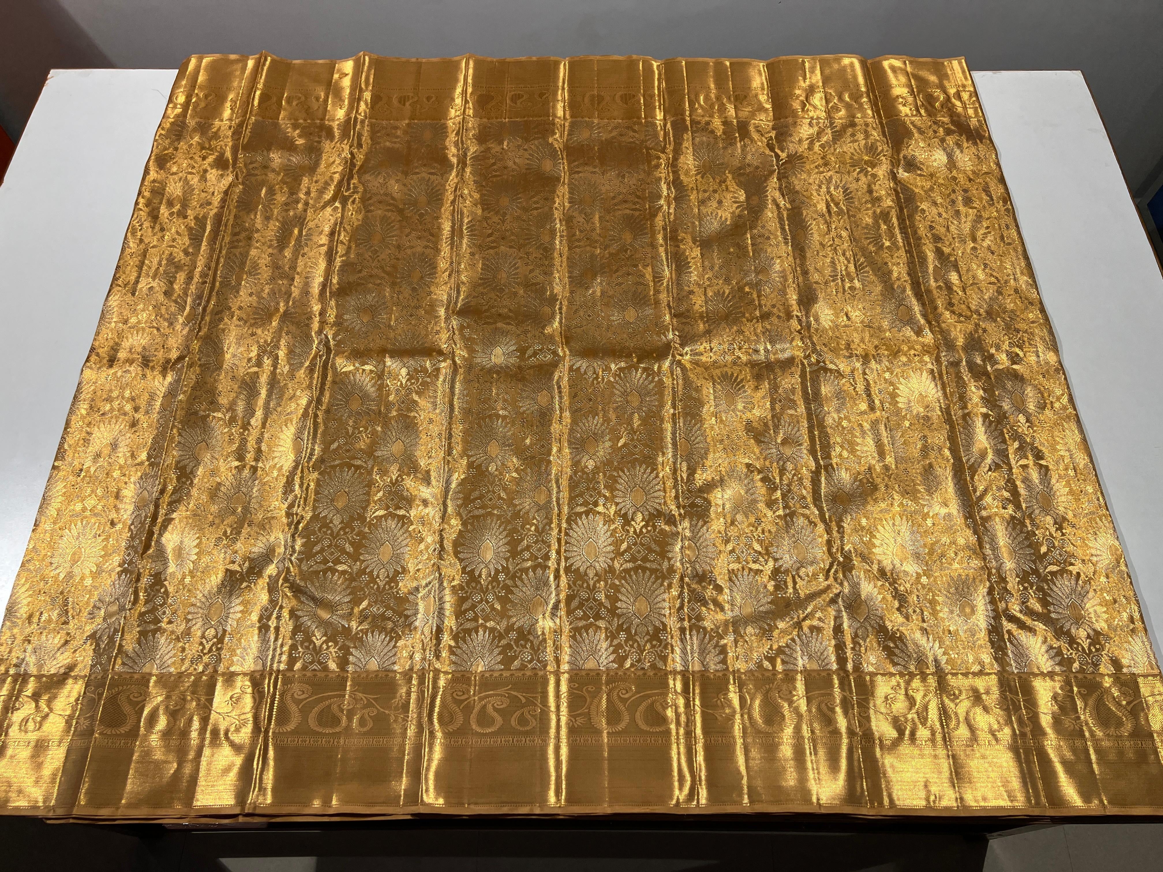 Classic Gold & Silver 1gm Zari Bridal Elegance Kanchipuram Handloom Silk Saree SS25277