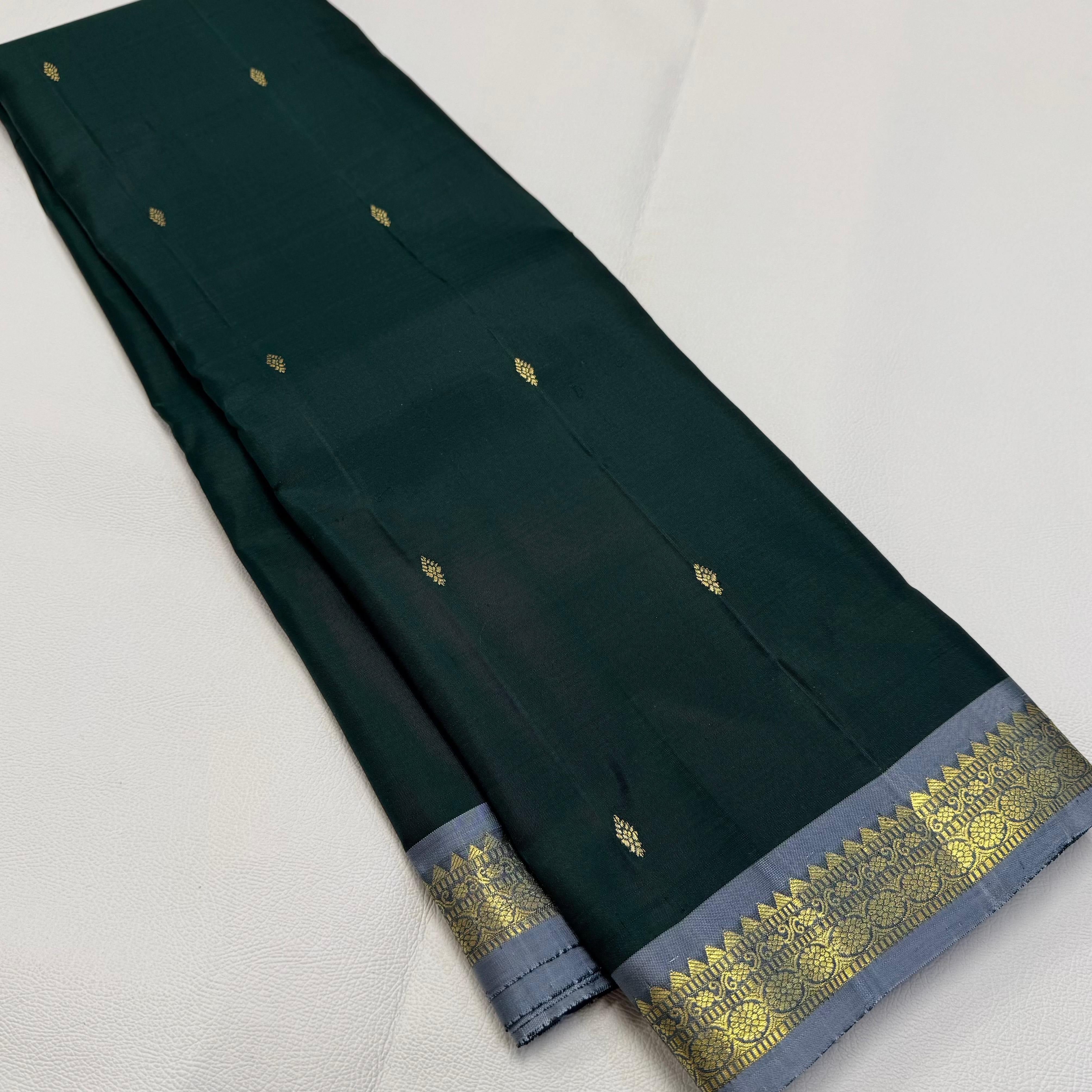 Classic Bottle Green & Grey Elegance Kanchipuram Handloom Silk Saree SS23690